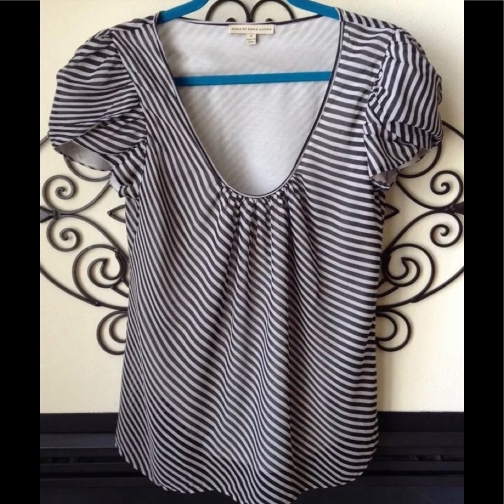 dora by dora landa silk blouse S scoop neck